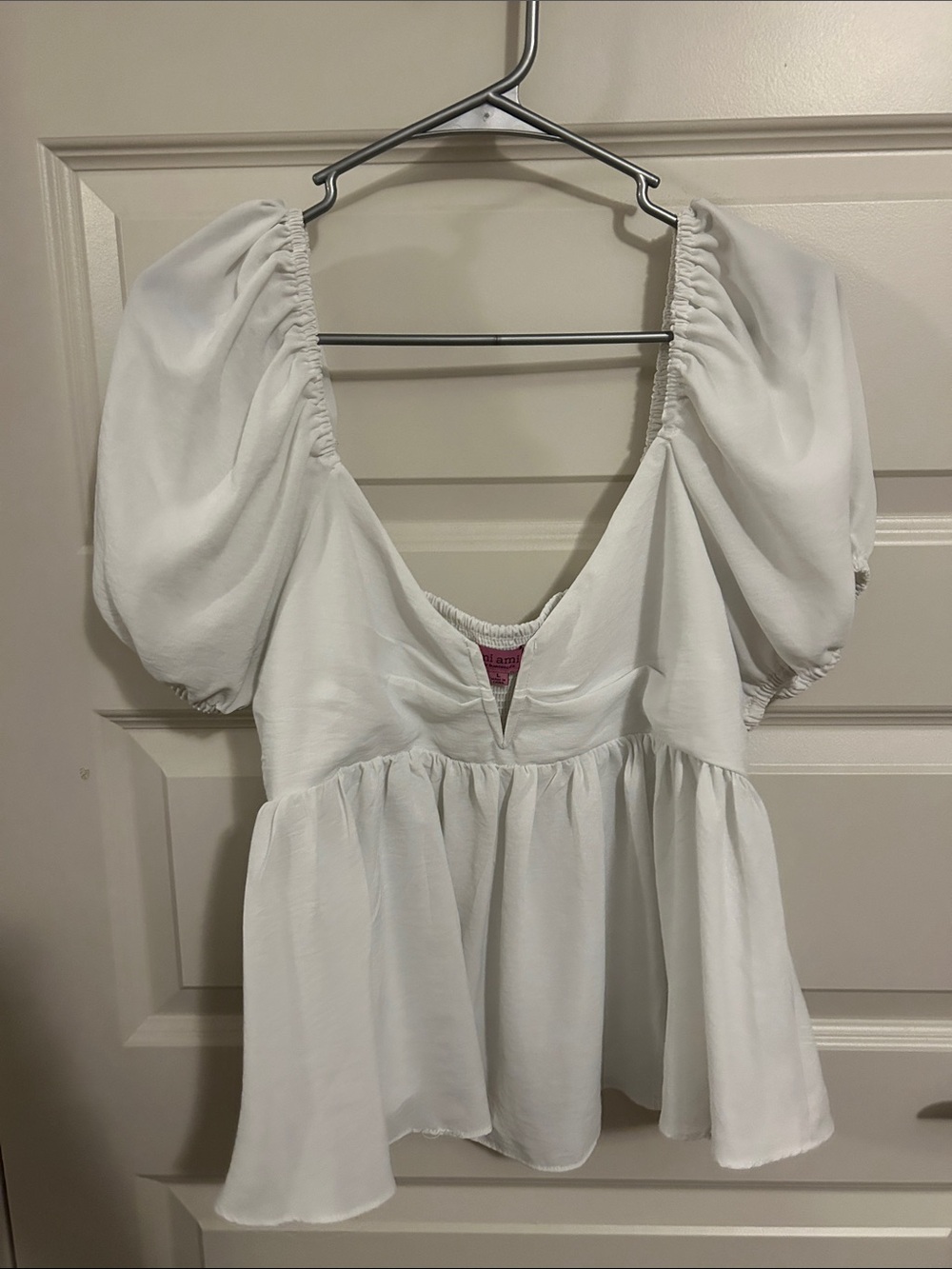 miami White Puff-Sleeve Peplum Blouse